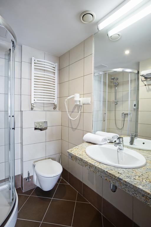 Hotel Royal Botanic Lublin Kamer foto