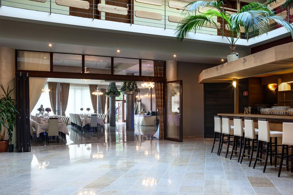 Hotel Royal Botanic Lublin Buitenkant foto
