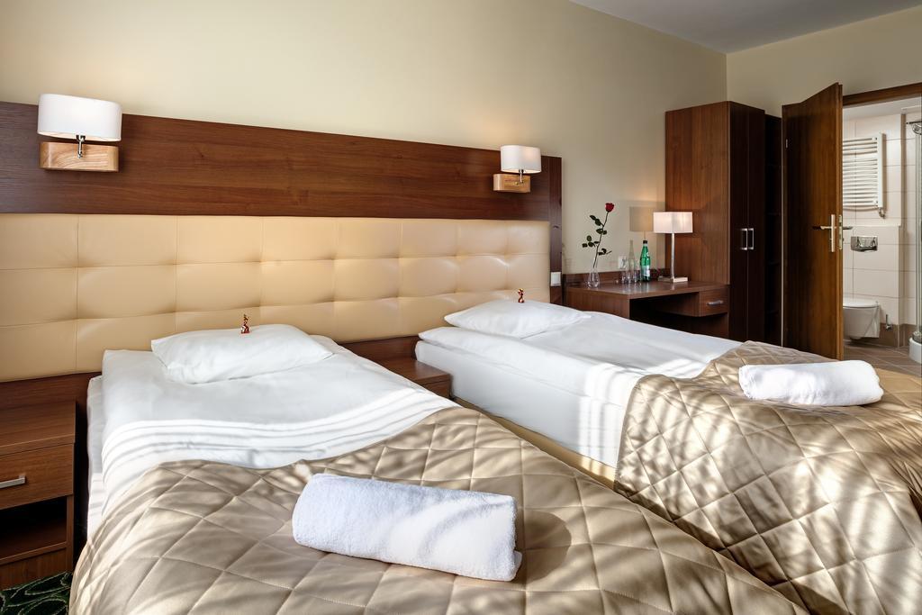 Hotel Royal Botanic Lublin Kamer foto