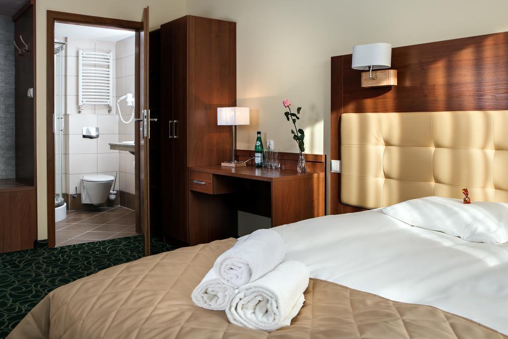 Hotel Royal Botanic Lublin Kamer foto