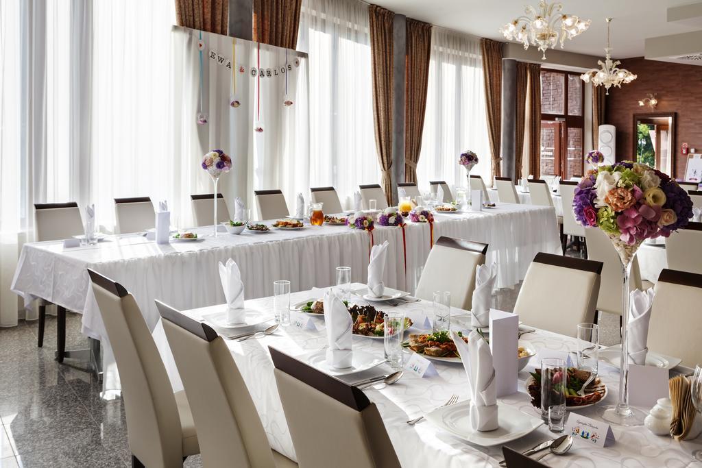 Hotel Royal Botanic Lublin Buitenkant foto