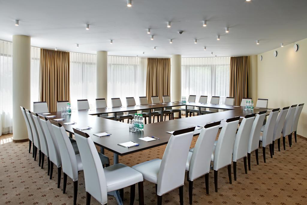 Hotel Royal Botanic Lublin Buitenkant foto