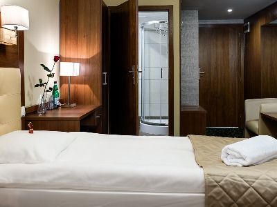 Hotel Royal Botanic Lublin Buitenkant foto
